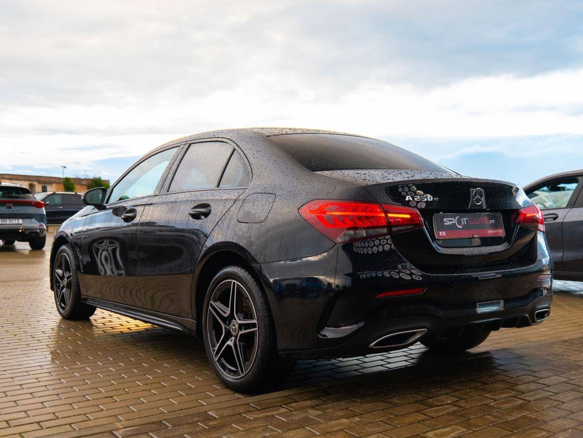 mercedes-benz-classe-a-2022-hibrido-a-gasolina-1332cc