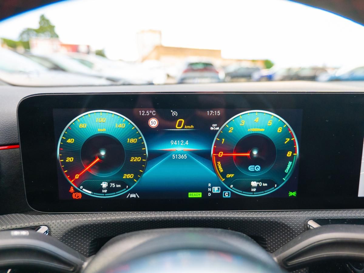mercedes-benz-classe-a-2022-hibrido-a-gasolina-1332cc