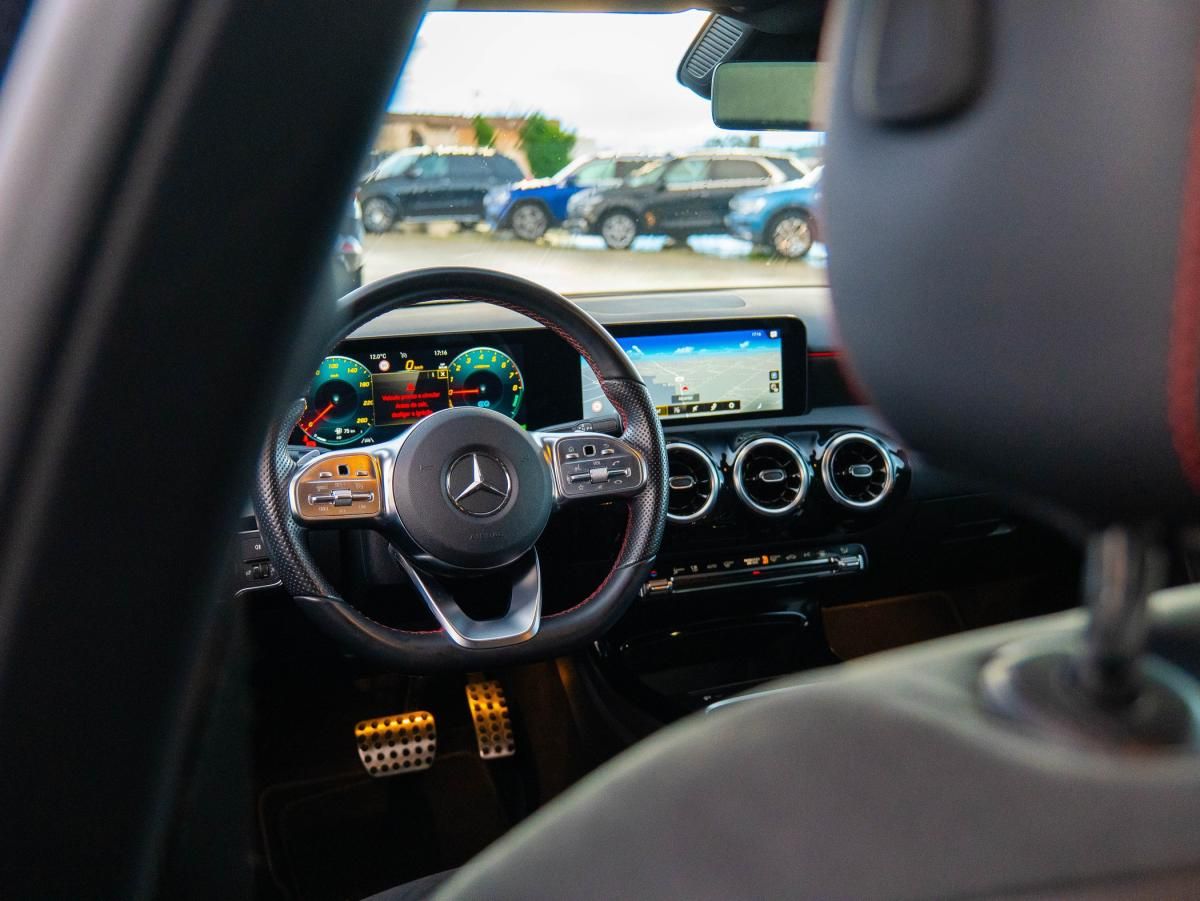 mercedes-benz-classe-a-2022-hibrido-a-gasolina-1332cc