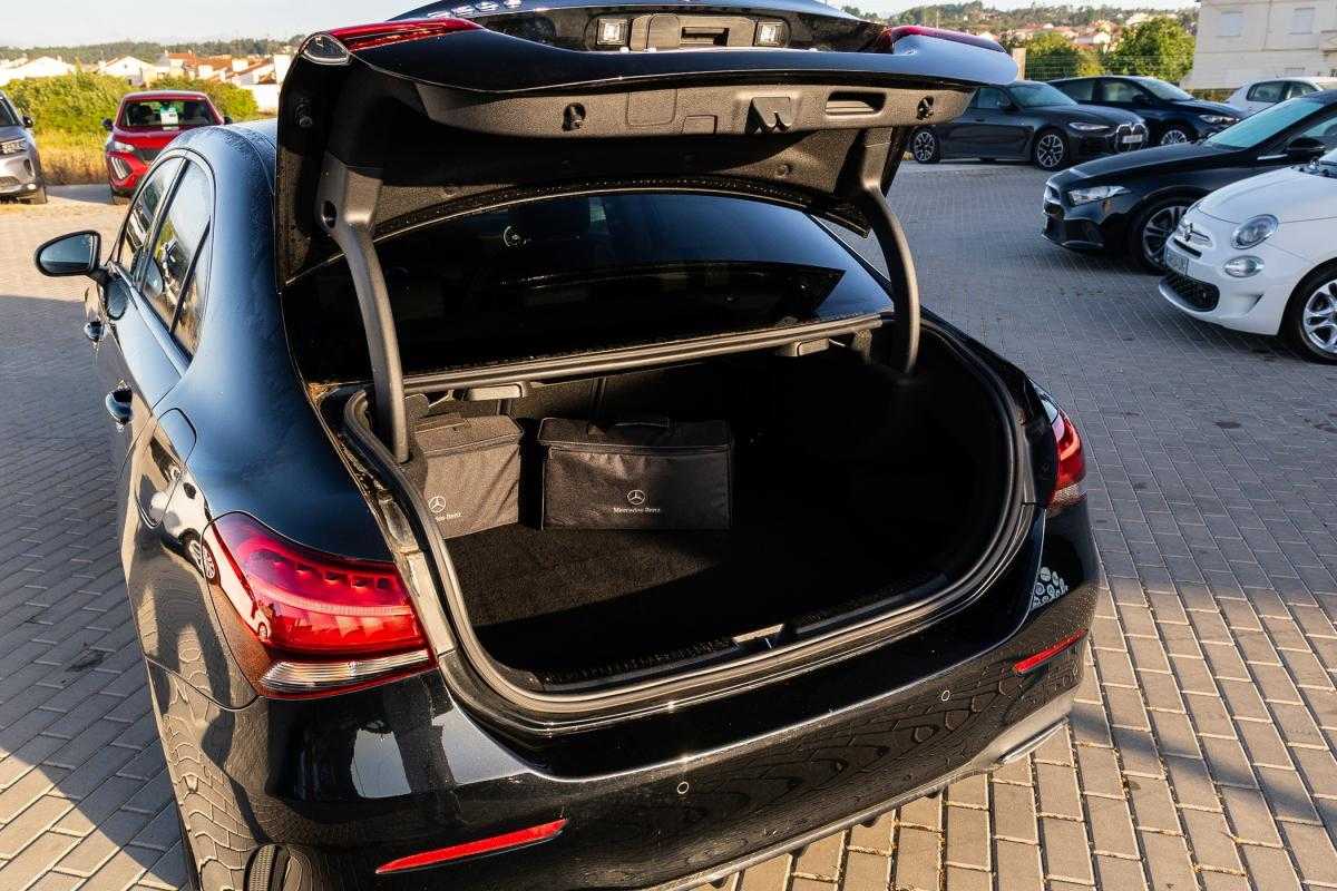 mercedes-benz-classe-a-2022-hibrido-a-gasolina-1332cc