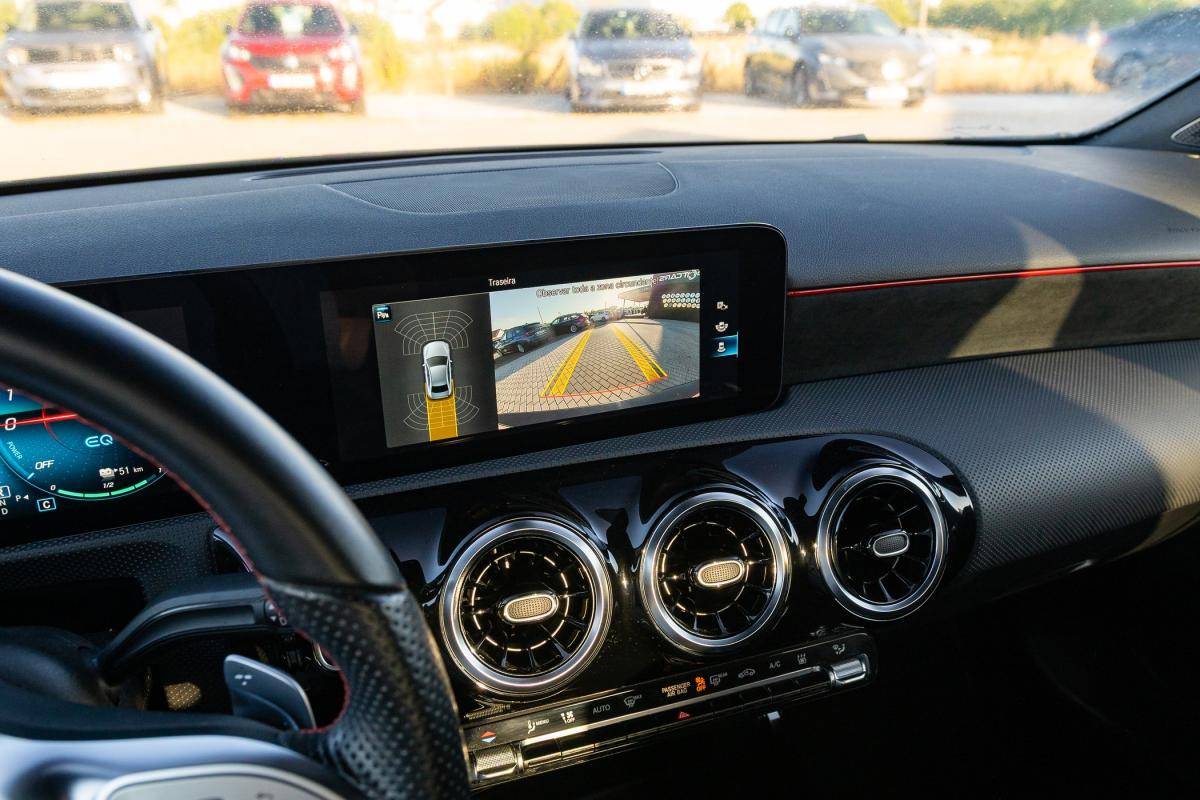 mercedes-benz-classe-a-2022-hibrido-a-gasolina-1332cc