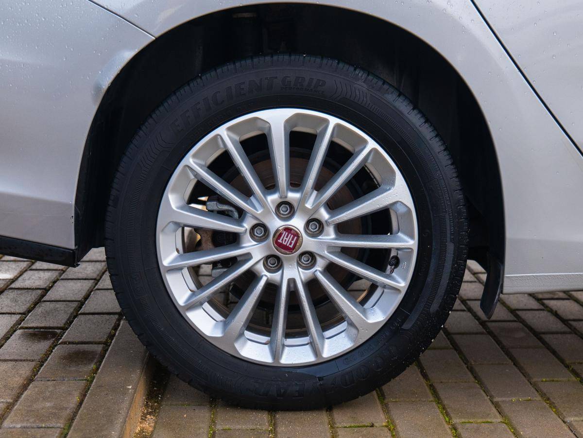 fiat-tipo-station-wagon-2021-diesel-1248cc