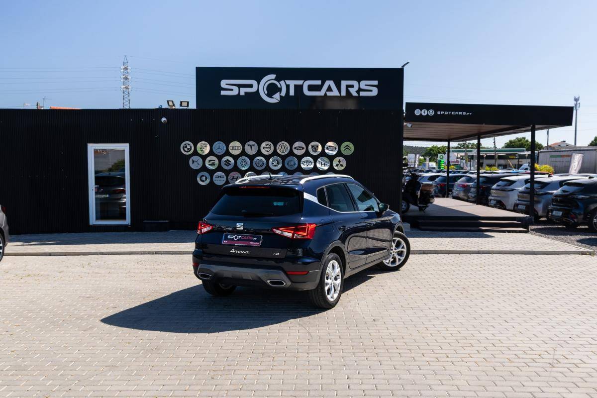 seat-arona-2022-gasolina-999cc