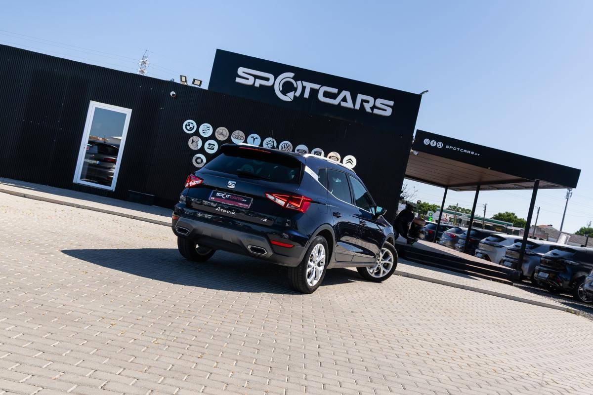 seat-arona-2022-gasolina-999cc