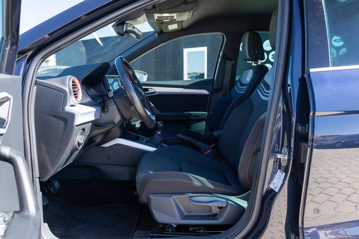seat-arona-2022-gasolina-999cc