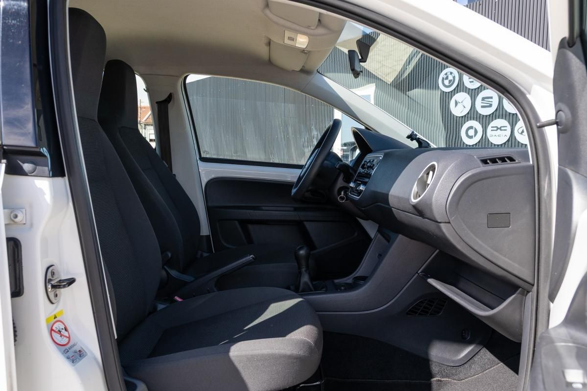 volkswagen-up-2012-gasolina-999cc