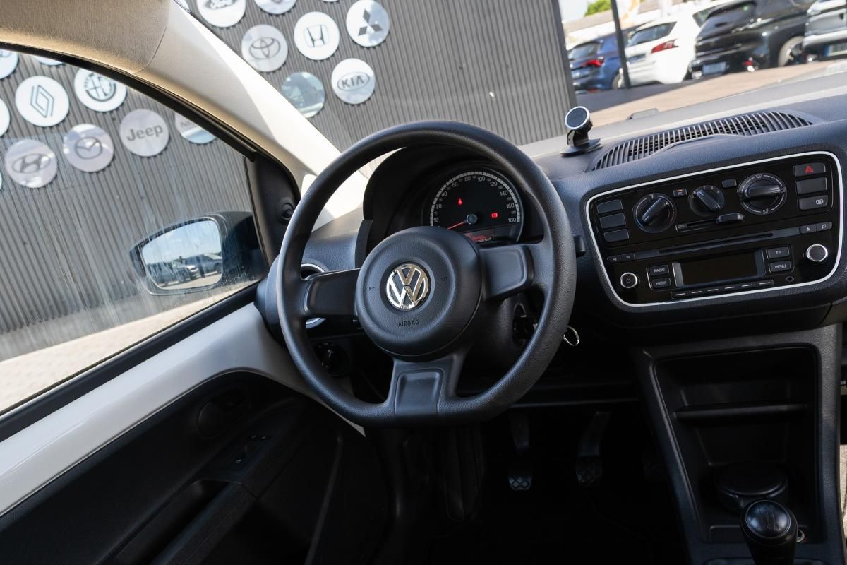 volkswagen-up-2012-gasolina-999cc