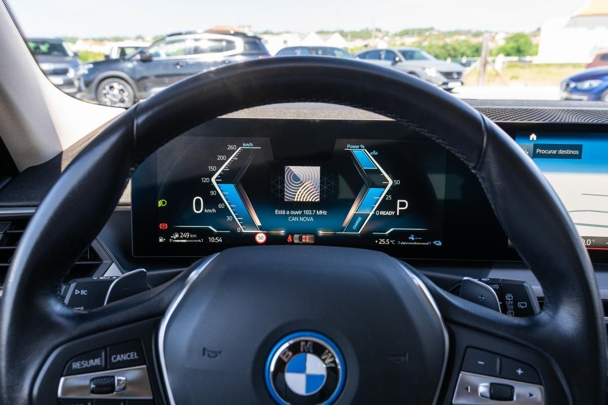 bmw-serie-3-2023-hibrido-a-gasolina-1998cc
