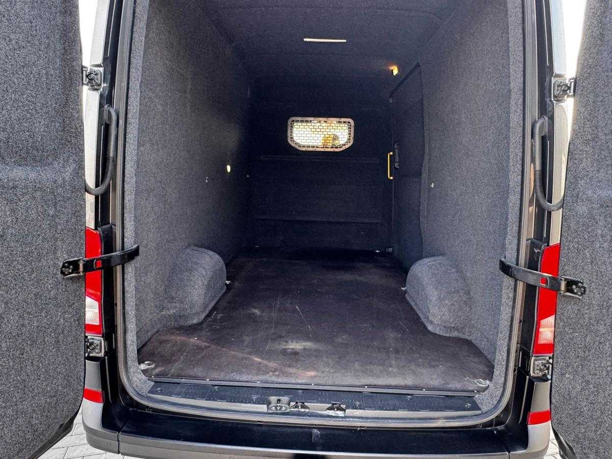volkswagen-crafter-2020-diesel-1968cc