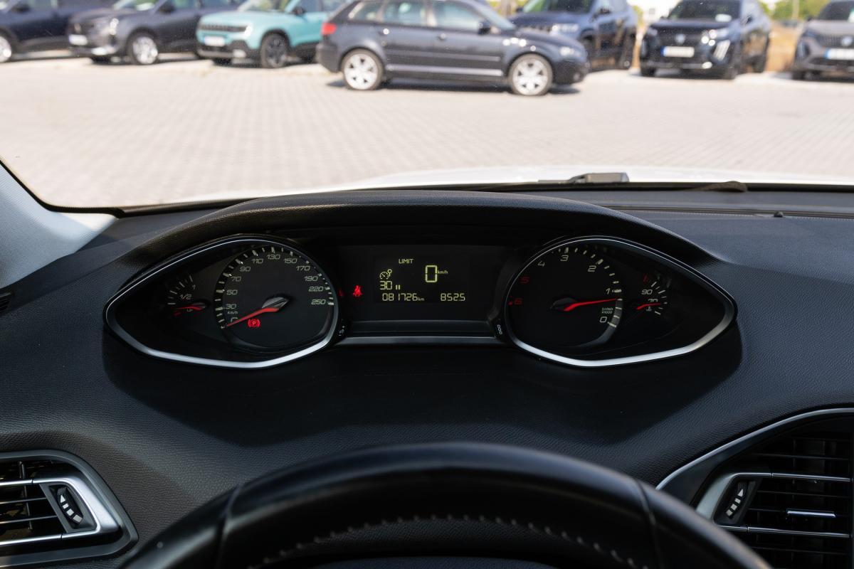 peugeot-308-2019-diesel-1499cc