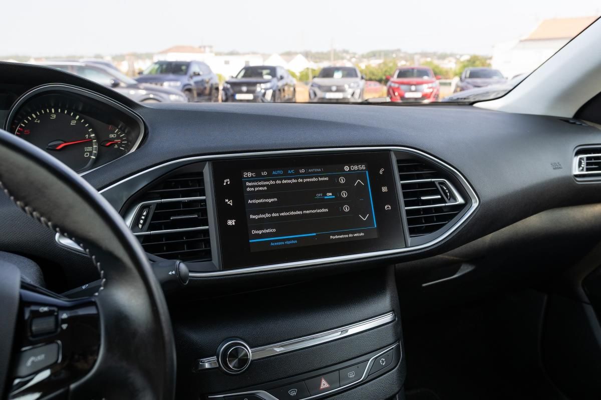 peugeot-308-2019-diesel-1499cc