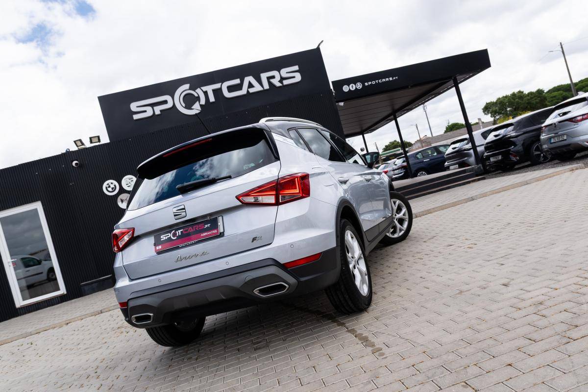 seat-arona-2022-gasolina-999cc