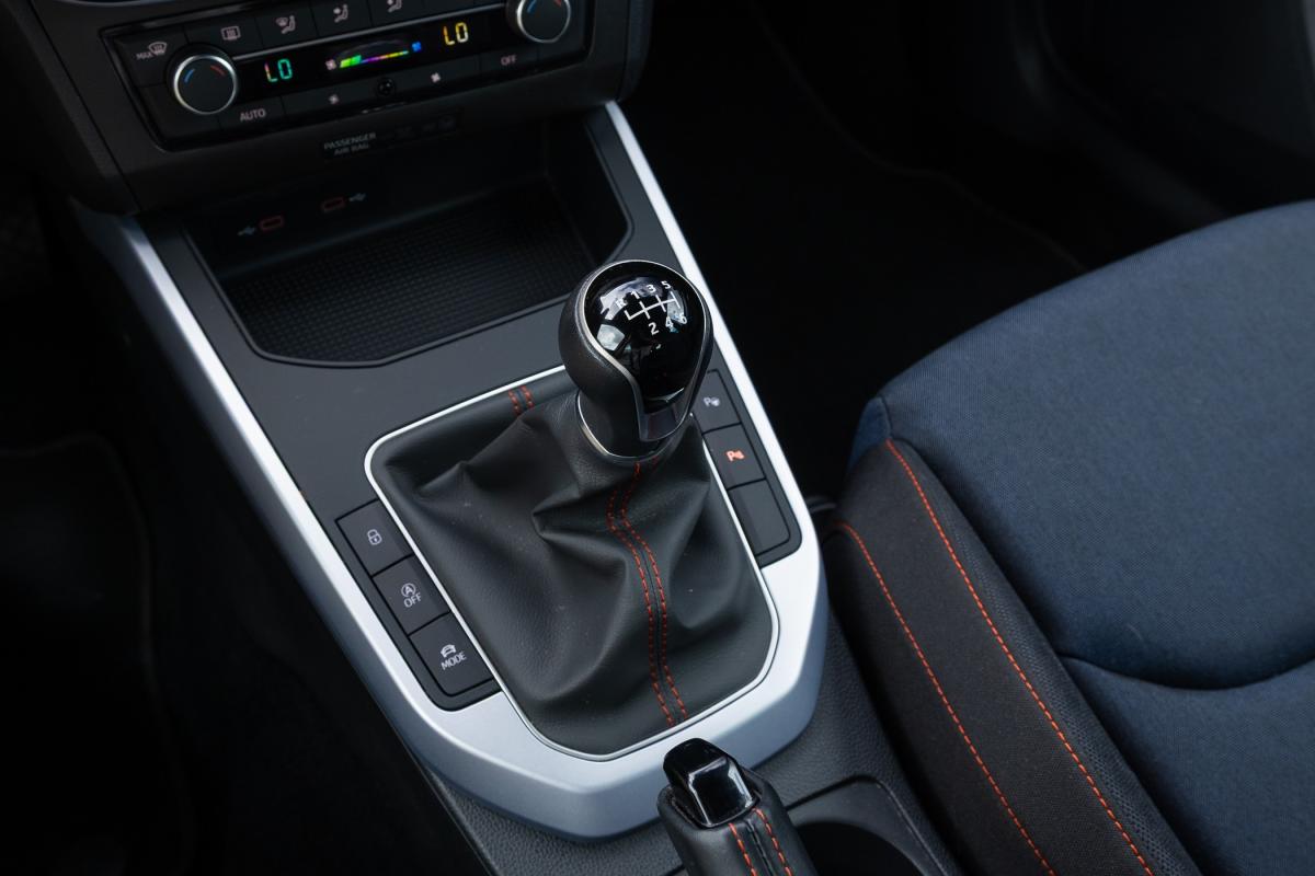 seat-arona-2022-gasolina-999cc