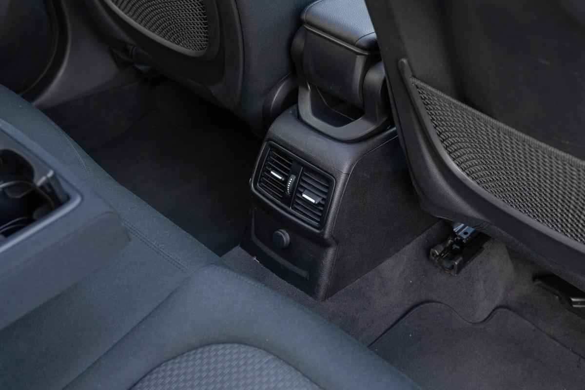 bmw-x1-2016-diesel-1496cc