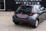 toyota-yaris-2022-hibrido-a-gasolina-1490cc