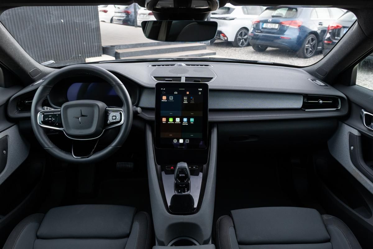 polestar-2-2022-eletrico-500cc
