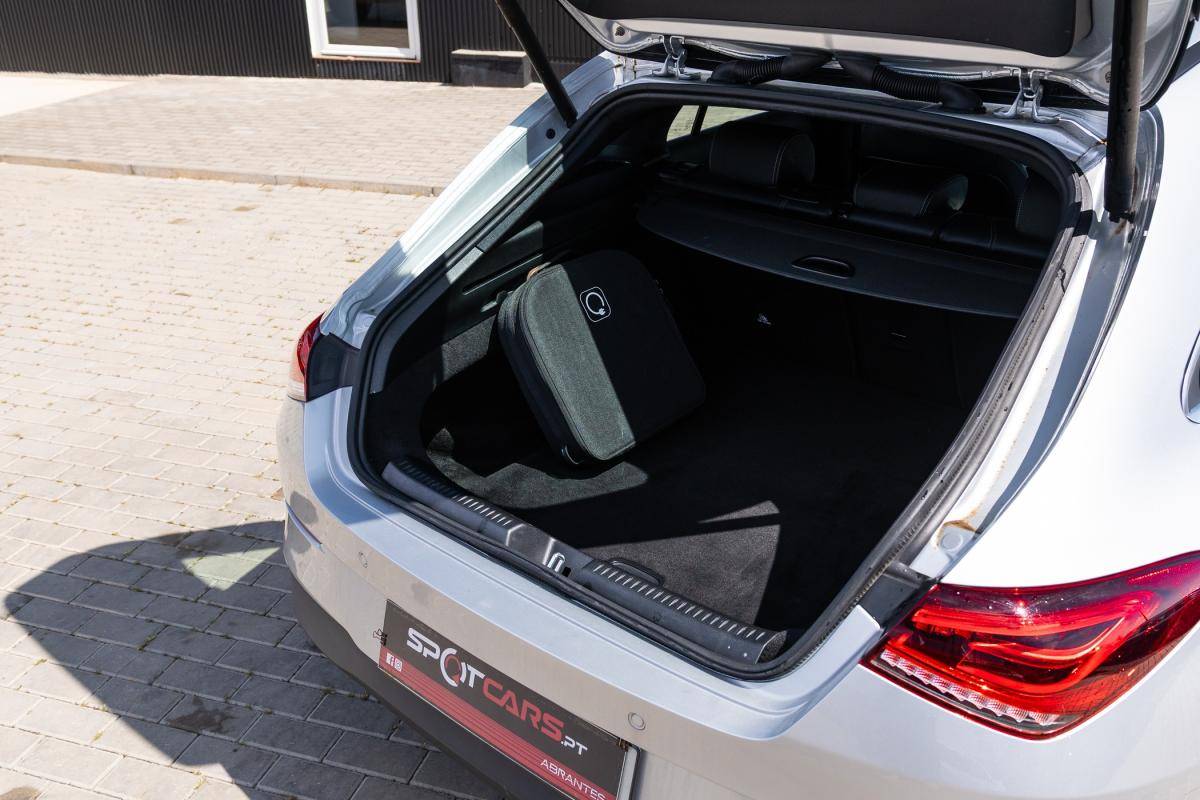 mercedes-benz-cla-2023-hibrido-a-gasolina-1332cc