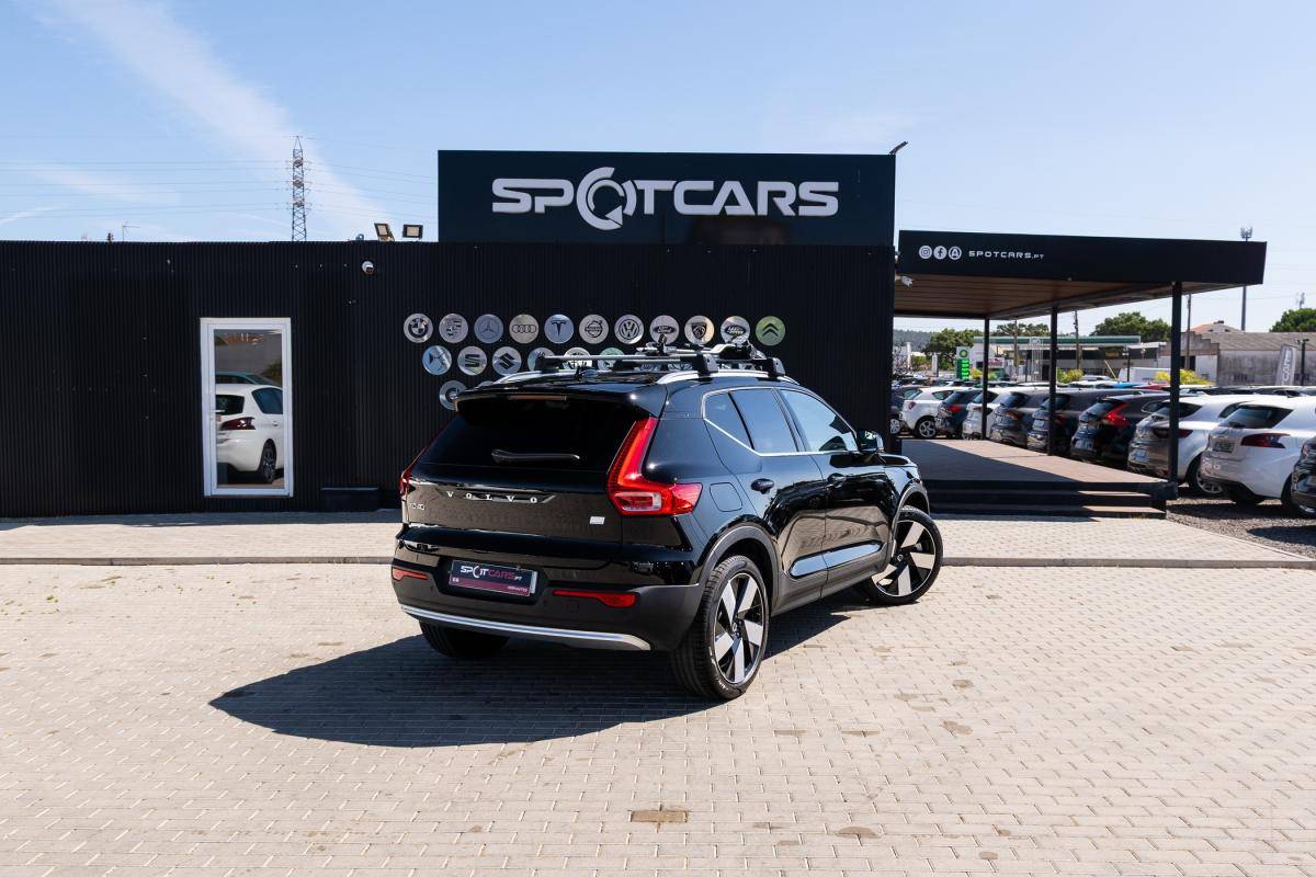 volvo-xc40-2023-hibrido-a-gasolina-1477cc