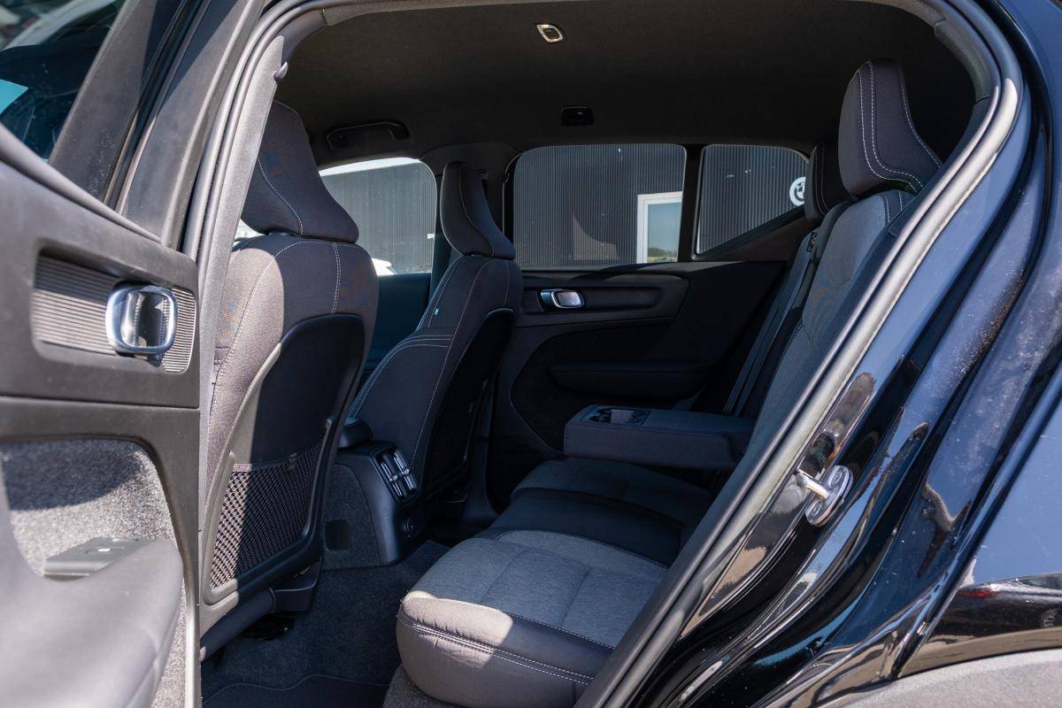volvo-xc40-2023-hibrido-a-gasolina-1477cc