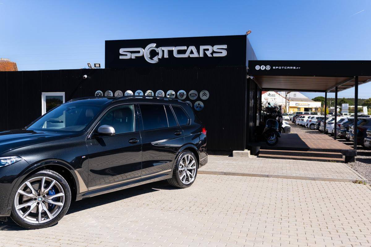 bmw-x7-2020-diesel-2993cc