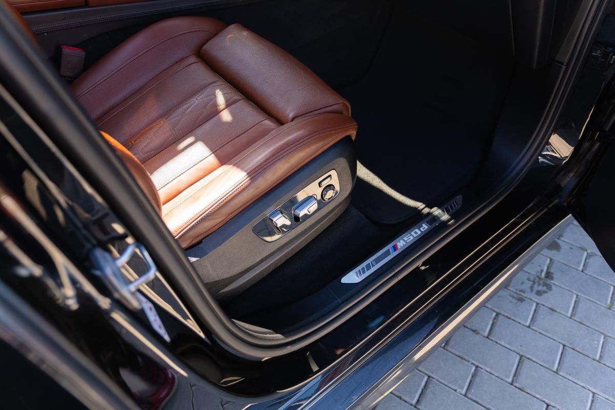bmw-x7-2020-diesel-2993cc