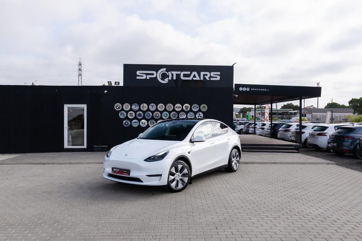 tesla-model-y-2022-eletrico-500cc