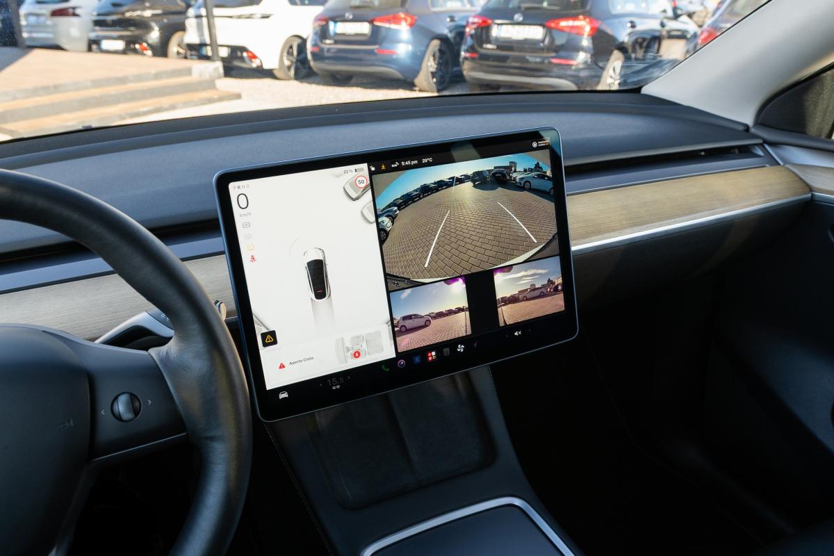 tesla-model-y-2022-eletrico-500cc