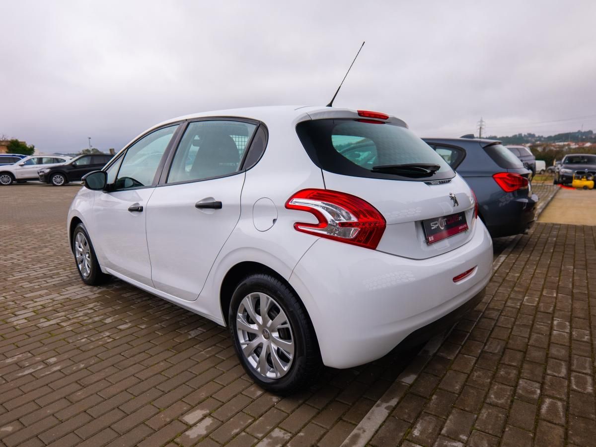 peugeot-208-2015-diesel-1398cc