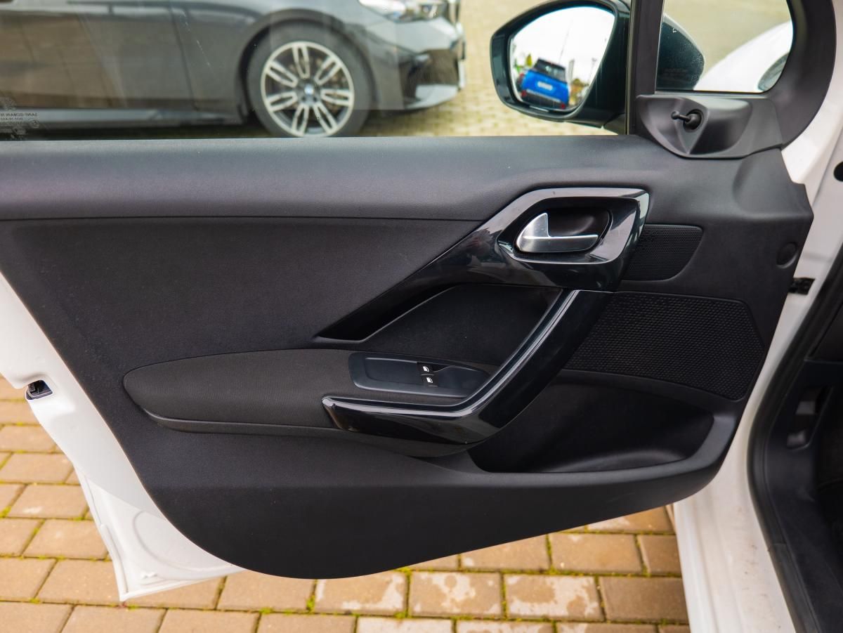 peugeot-208-2015-diesel-1398cc