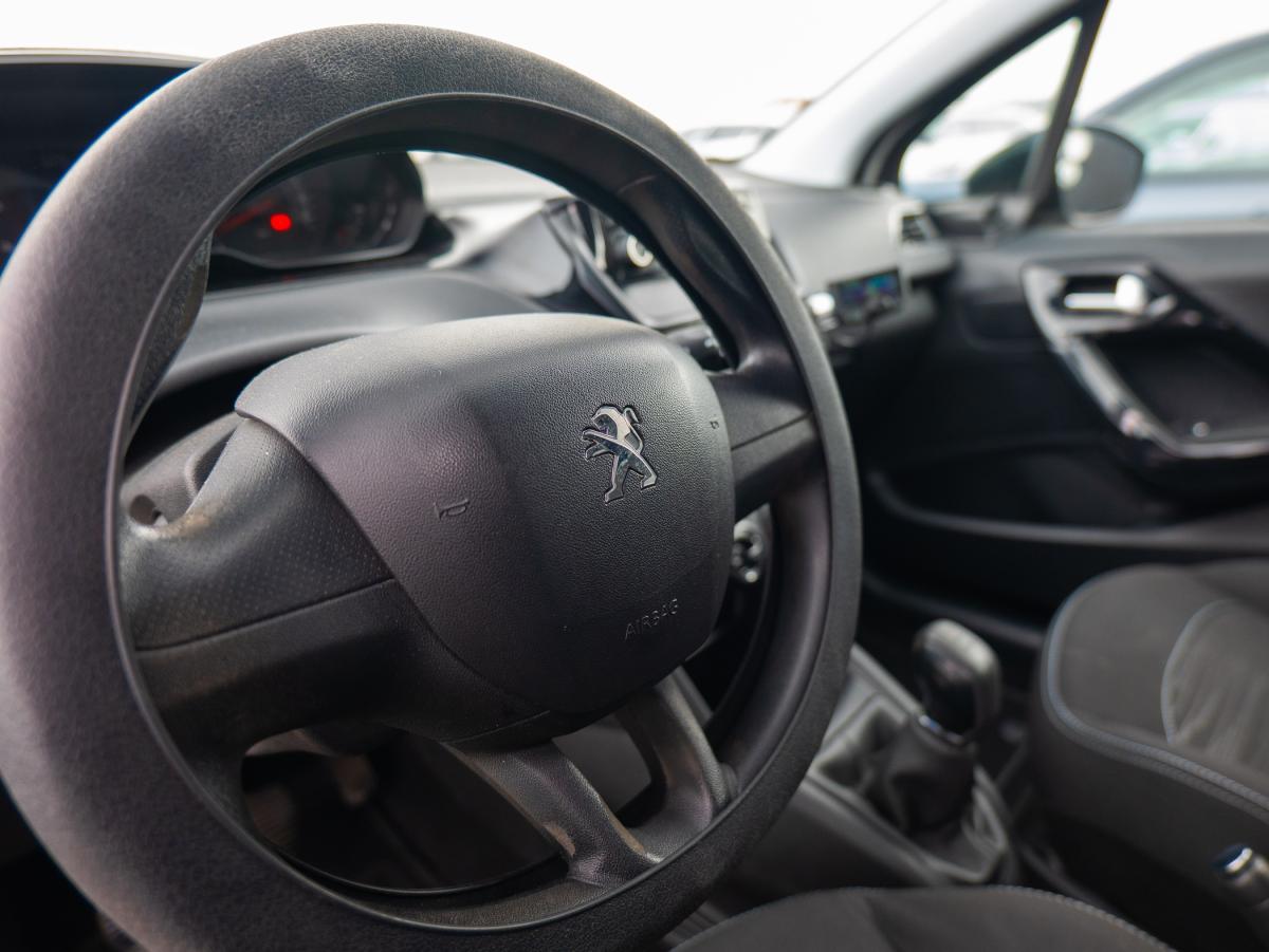 peugeot-208-2015-diesel-1398cc