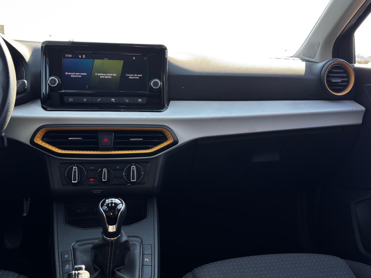 seat-ibiza-2023-gasolina-999cc