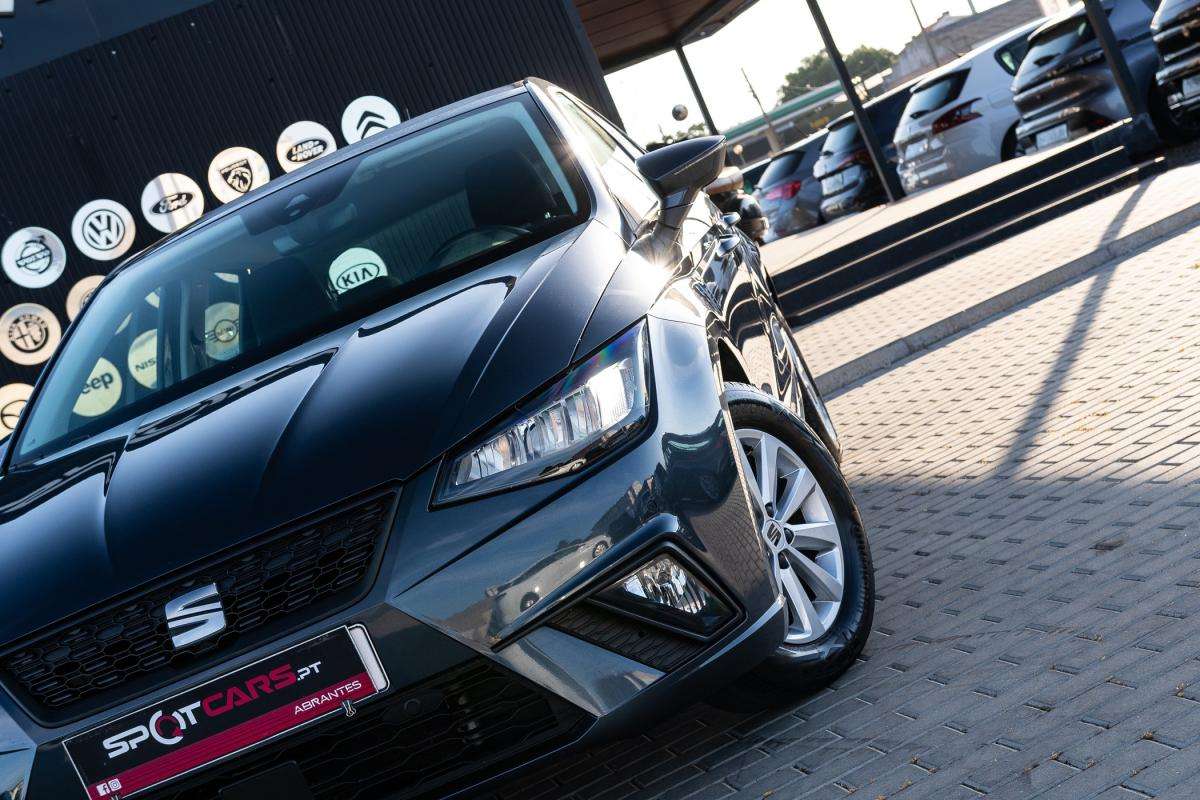 seat-ibiza-2023-gasolina-999cc