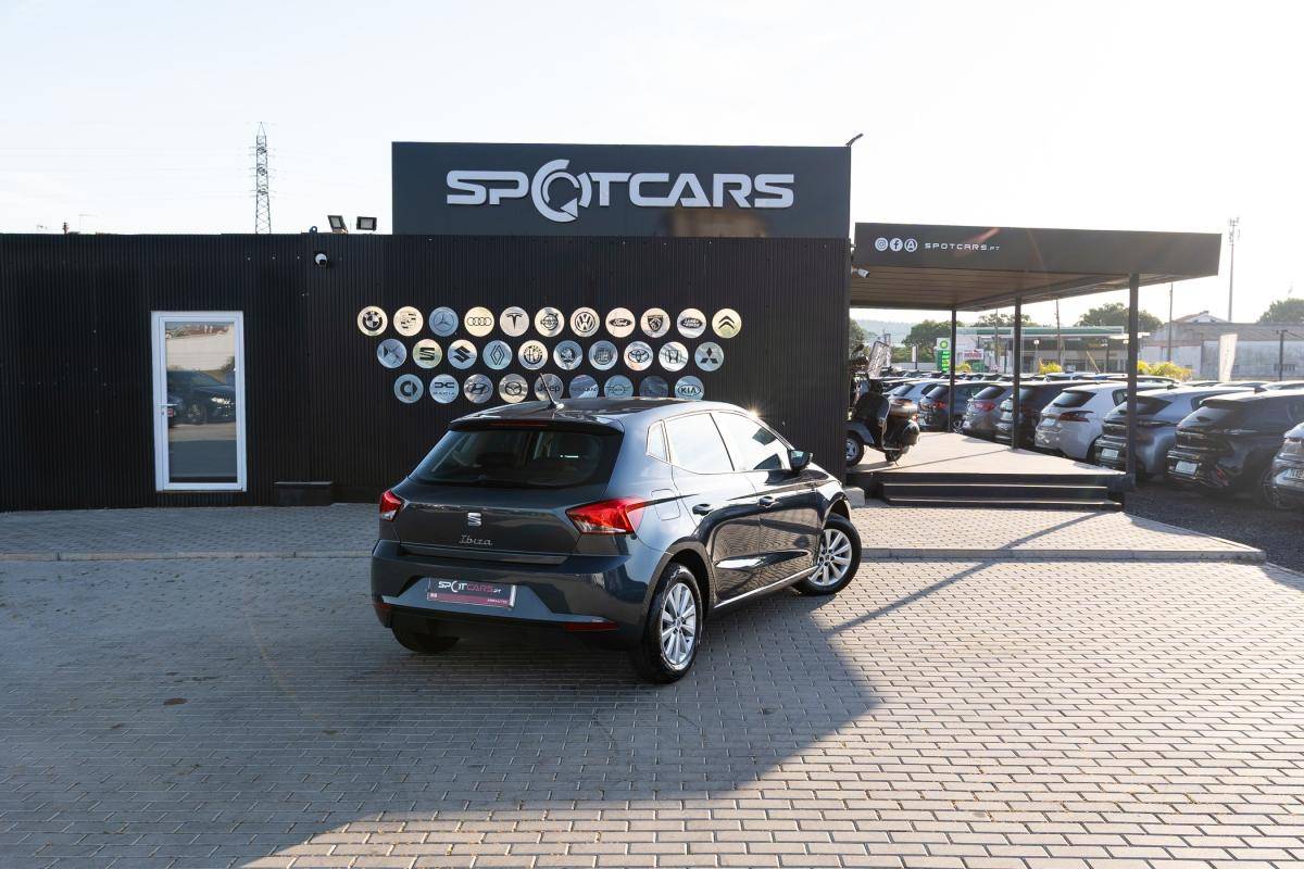 seat-ibiza-2023-gasolina-999cc