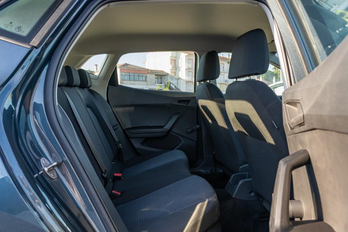 seat-ibiza-2023-gasolina-999cc
