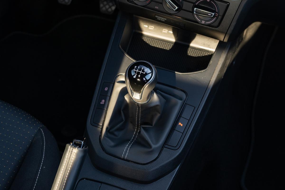 seat-ibiza-2023-gasolina-999cc