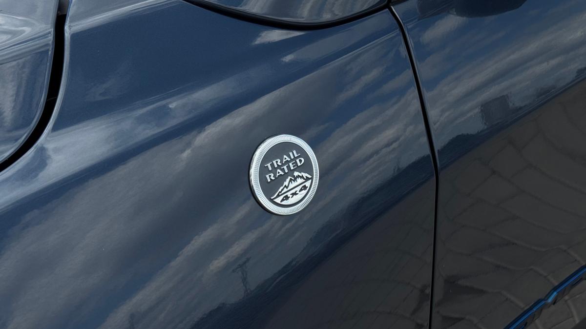 jeep-compass-2023-hibrido-a-gasolina-1332cc