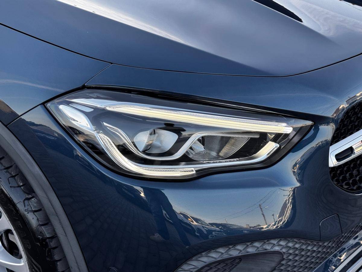 mercedes-benz-gla-2022-hibrido-a-gasolina-1332cc