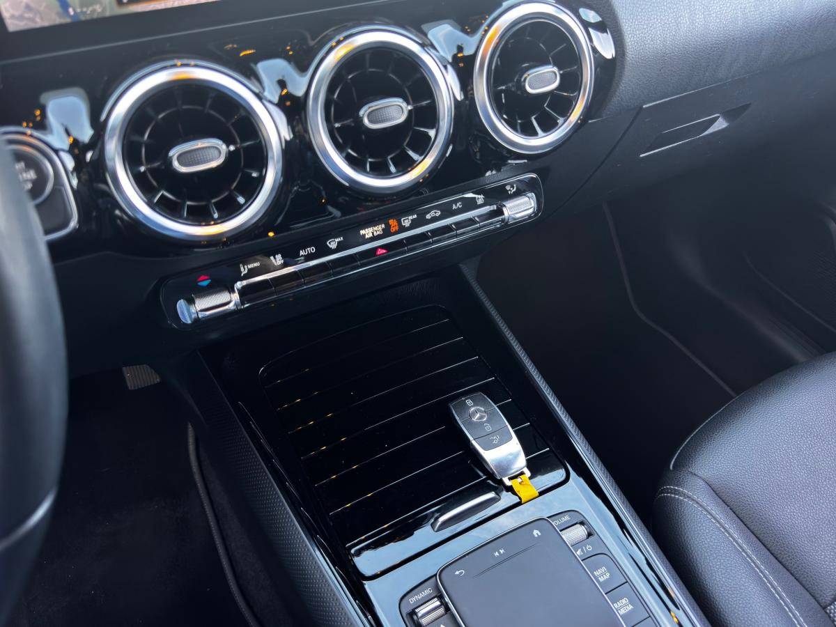 mercedes-benz-gla-2022-hibrido-a-gasolina-1332cc