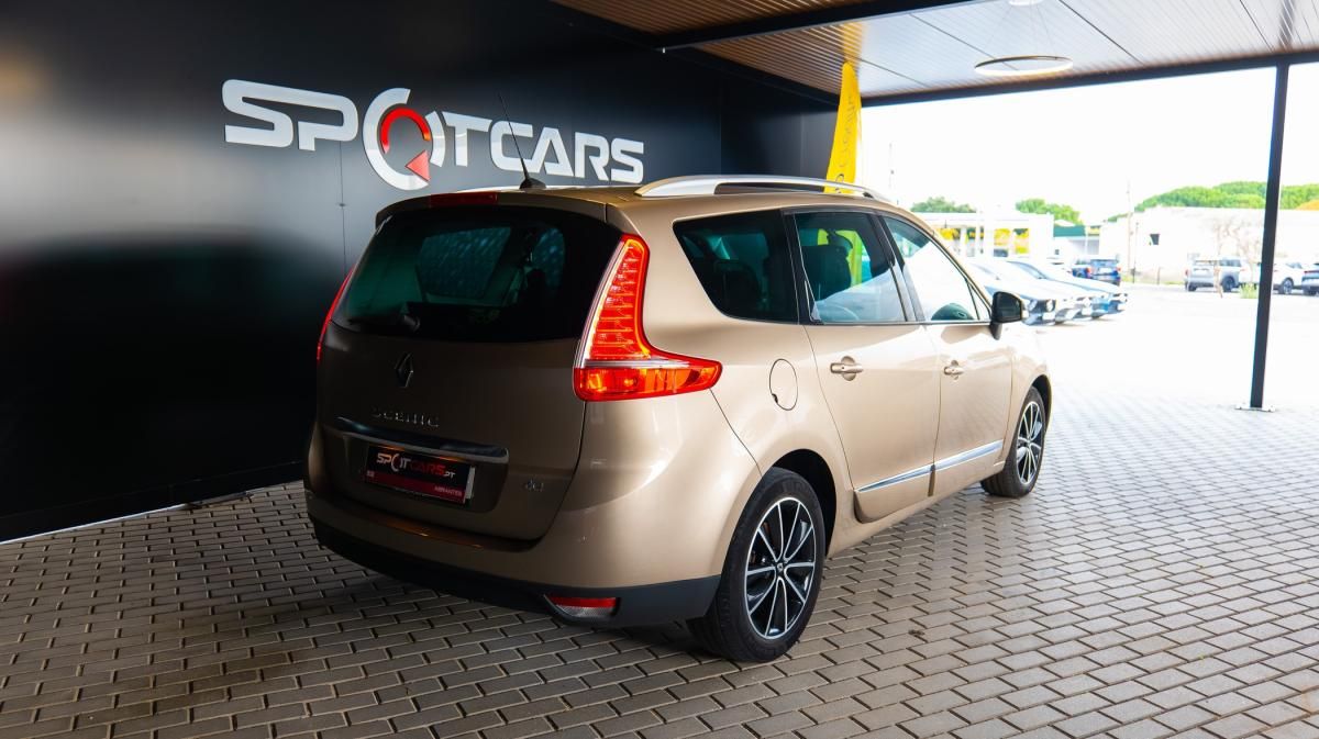renault-grand-scenic-2014-diesel-1598cc