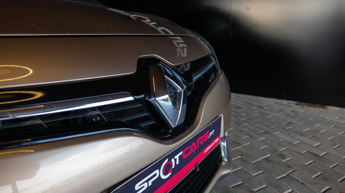 renault-grand-scenic-2014-diesel-1598cc