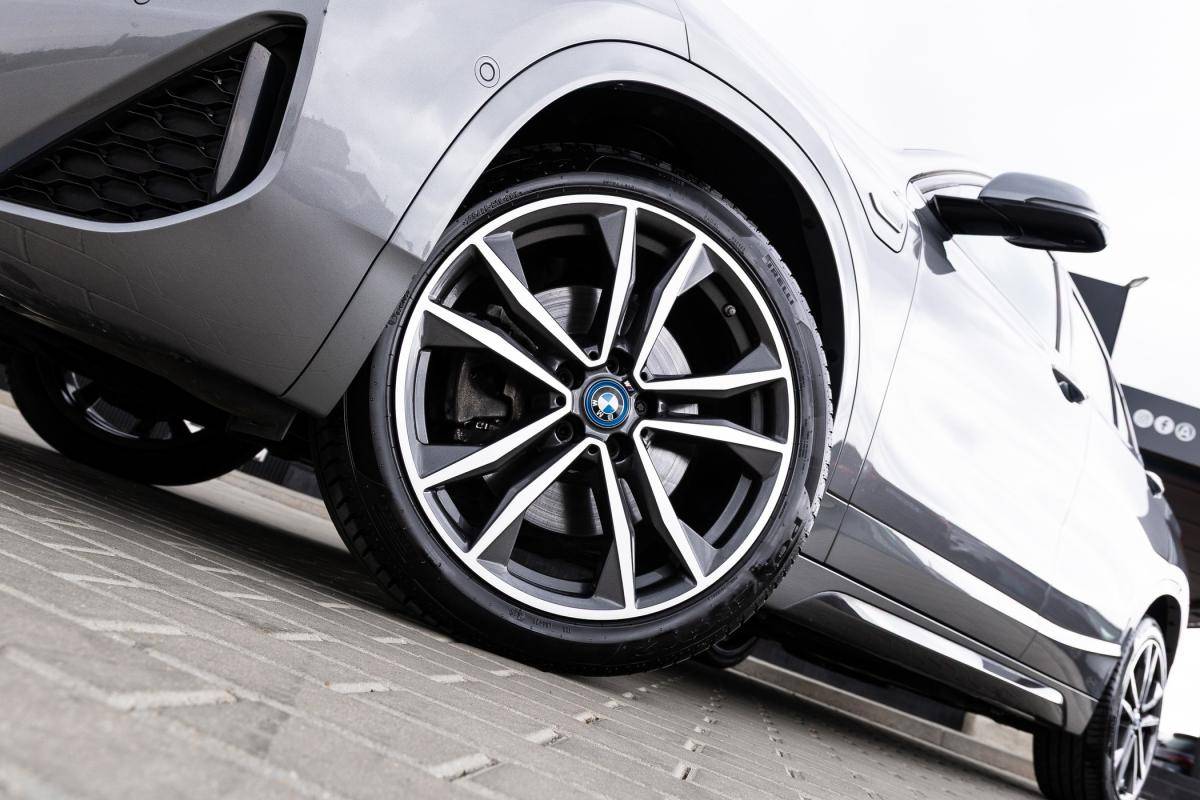 bmw-x2-2022-hibrido-a-gasolina-1499cc