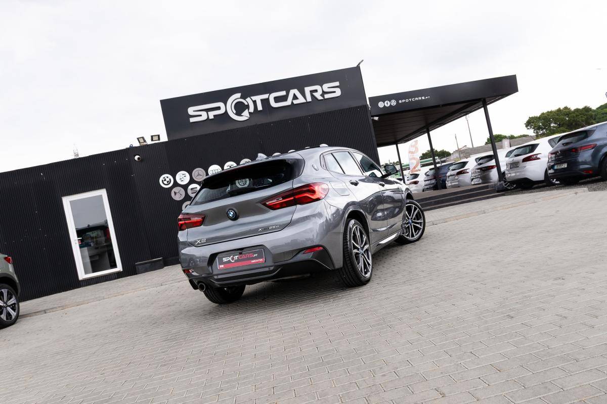 bmw-x2-2022-hibrido-a-gasolina-1499cc
