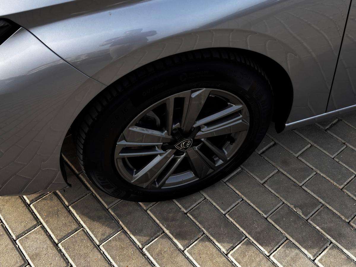peugeot-308-2022-diesel-1499cc