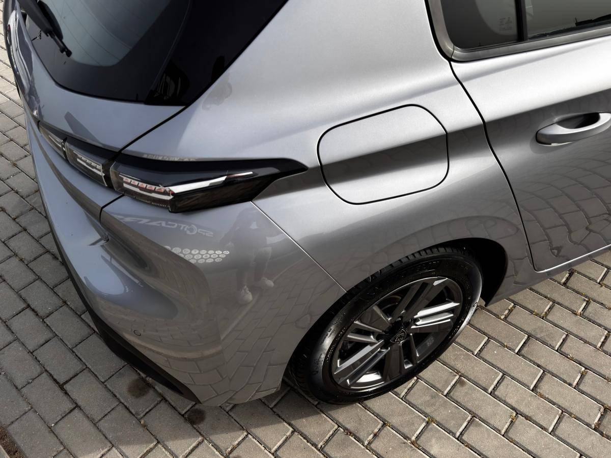 peugeot-308-2022-diesel-1499cc