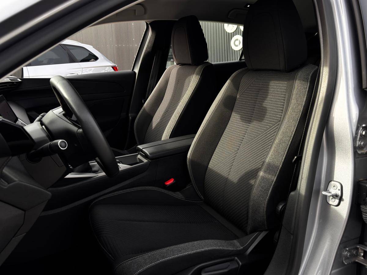 peugeot-308-2022-diesel-1499cc