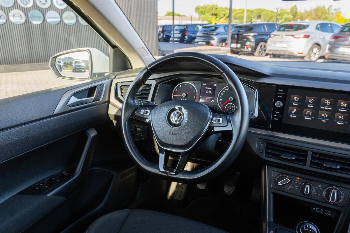 volkswagen-polo-2018-gasolina-999cc