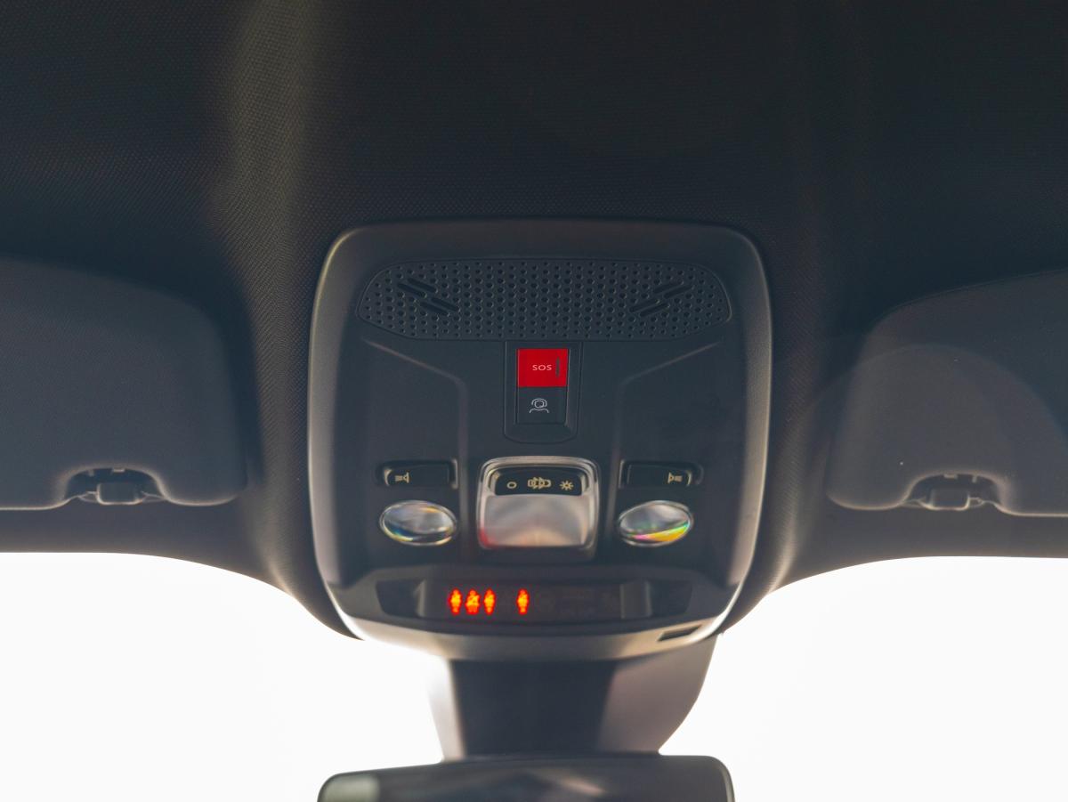 peugeot-2008-2024-gasolina-1199cc