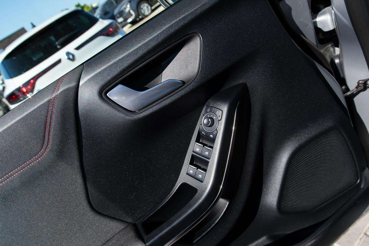 ford-puma-2023-gasolina-998cc