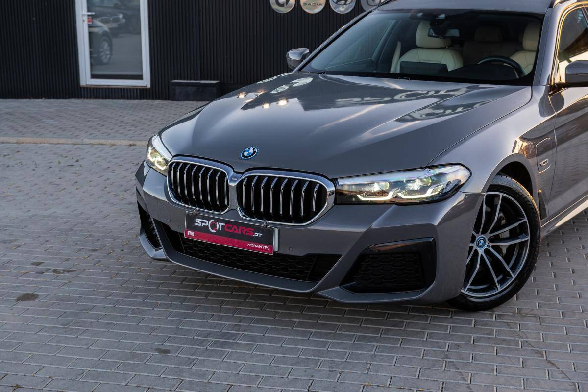 bmw-serie-5-2022-hibrido-a-gasolina-1998cc