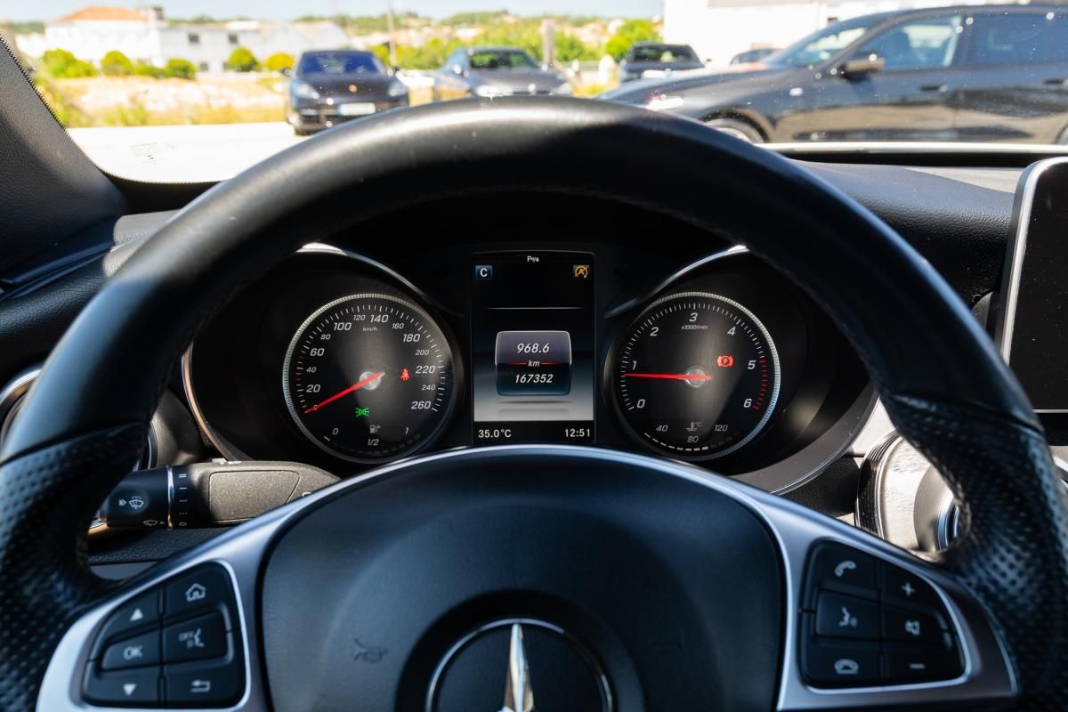 mercedes-benz-classe-c-2018-diesel-2143cc